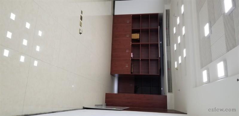 申龍商務廣場豪裝多房/2廳/2衛朝南好房2083元/月